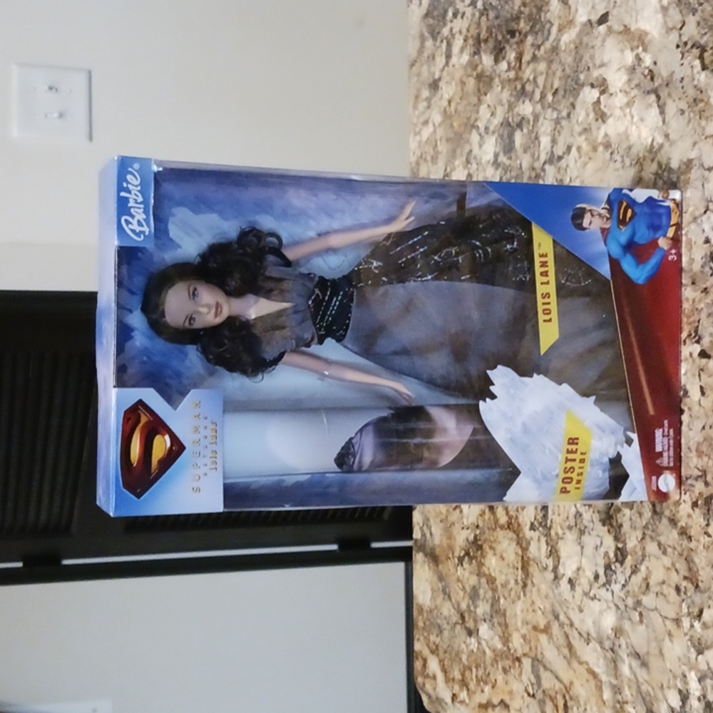 Lous Lane Barbie NIB